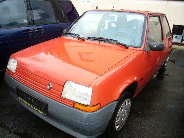 Renault 5 campus.jpg, 48 KB